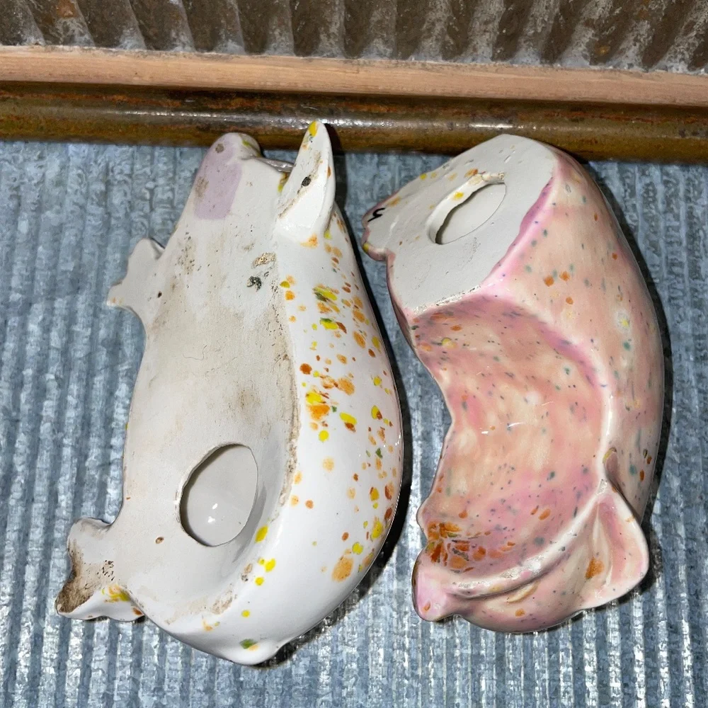 Vintage Nesting Farmhouse Speckled Resting Pigs Ceramic‎ Salt & Pepper Shakers